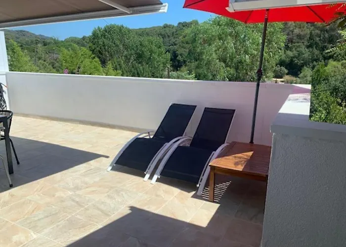 شقة T2 Climatise + Parking 500 M Plage/centre يوريت دي مار