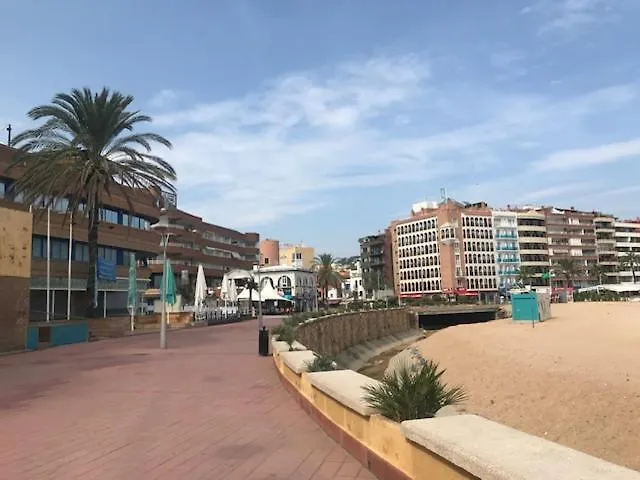 T2 Climatise + Parking 500 M Plage/centre شقة يوريت دي مار