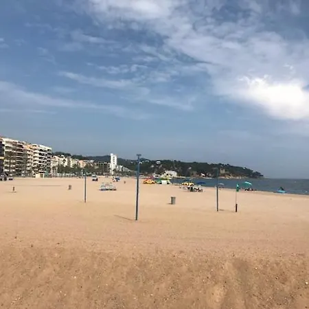 T2 Climatise + Parking 500 M Plage/centre شقة يوريت دي مار