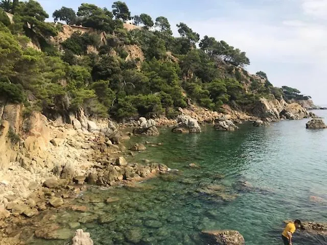 T2 Climatisé + Parking 500 M Plage/centre *