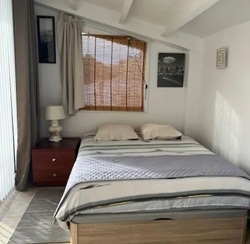 T2 Climatisé + Parking 500 M Plage/centre