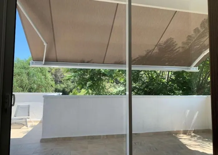 Apartamento T2 Climatisé + Parking 500 M Plage/centre *