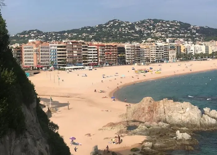 Apartamento T2 Climatisé + Parking 500 M Plage/centre Lloret de Mar