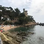 T2 Climatise + Parking 500 M Plage/centre 아파트