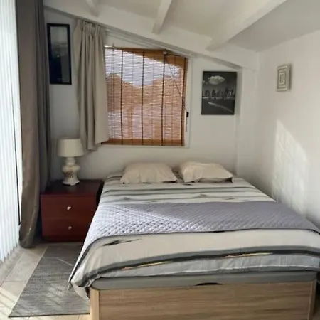 T2 Climatise + Parking 500 M Plage/centre