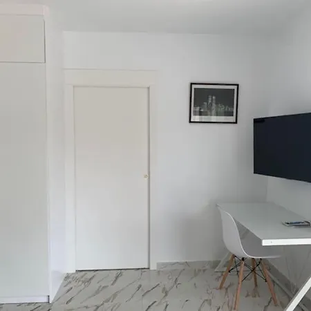 T2 Climatise + Parking 500 M Plage/centre Apartament Lloret de Mar