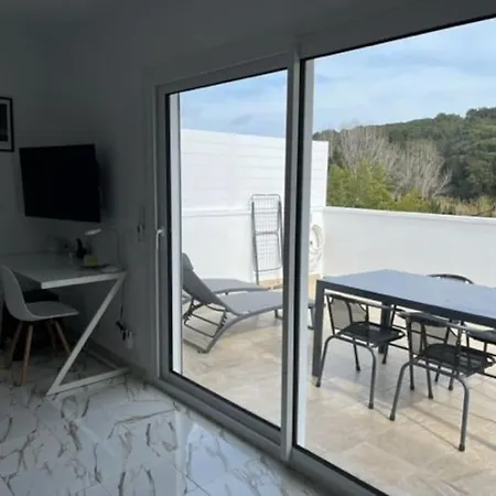 T2 Climatise + Parking 500 M Plage/centre Lloret de Mar