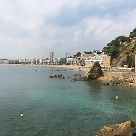 Apartamento T2 Climatisé + Parking 500 M Plage/centre Lloret de Mar